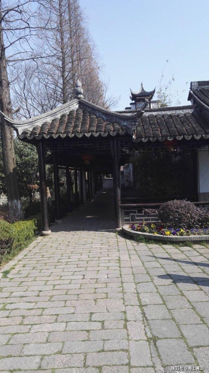 逃离拼图花园